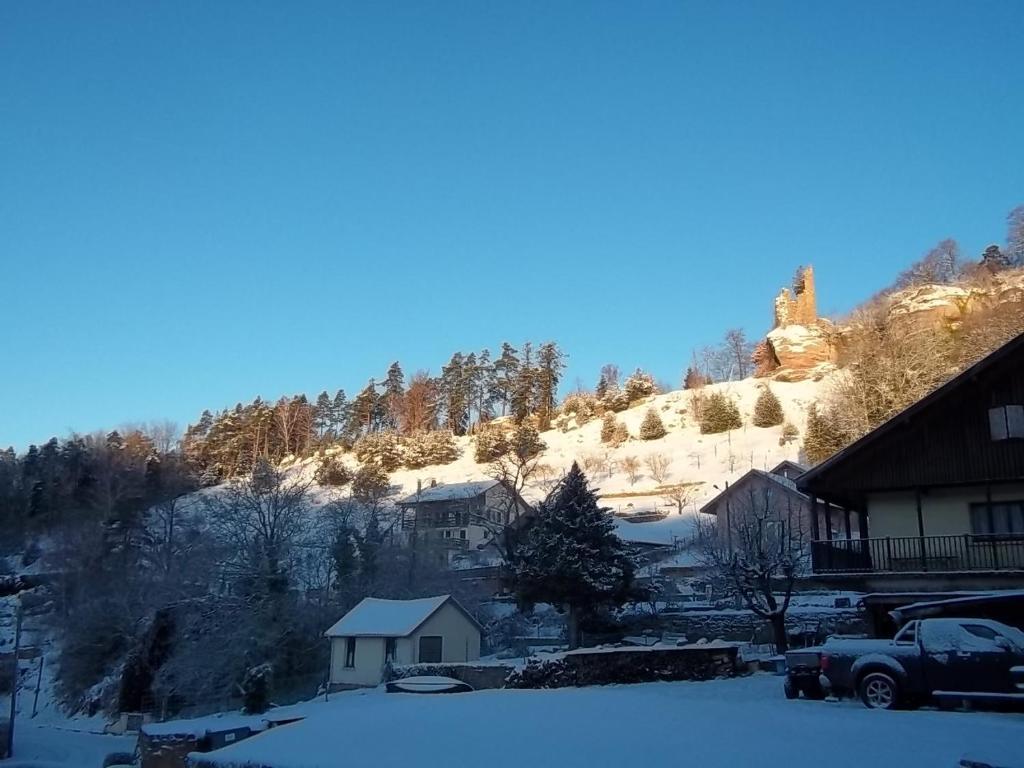 Hotel Restaurant Le Chalet Pierre-Percée 外观 照片